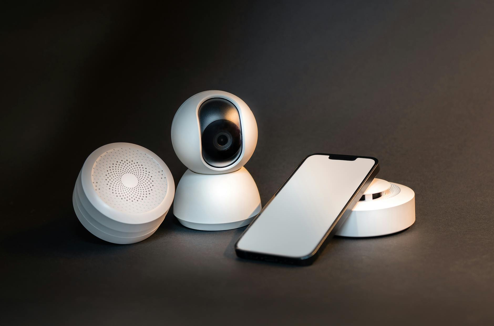 Best Smart Home Devices for Apartments 2026: Renter-Friendly Upgrades